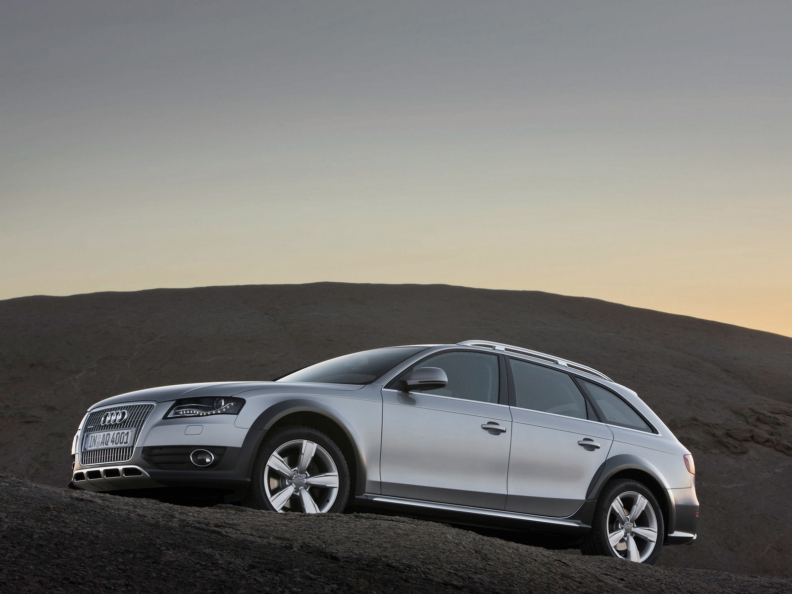 Фото Audi A4 B8 allroad quattro