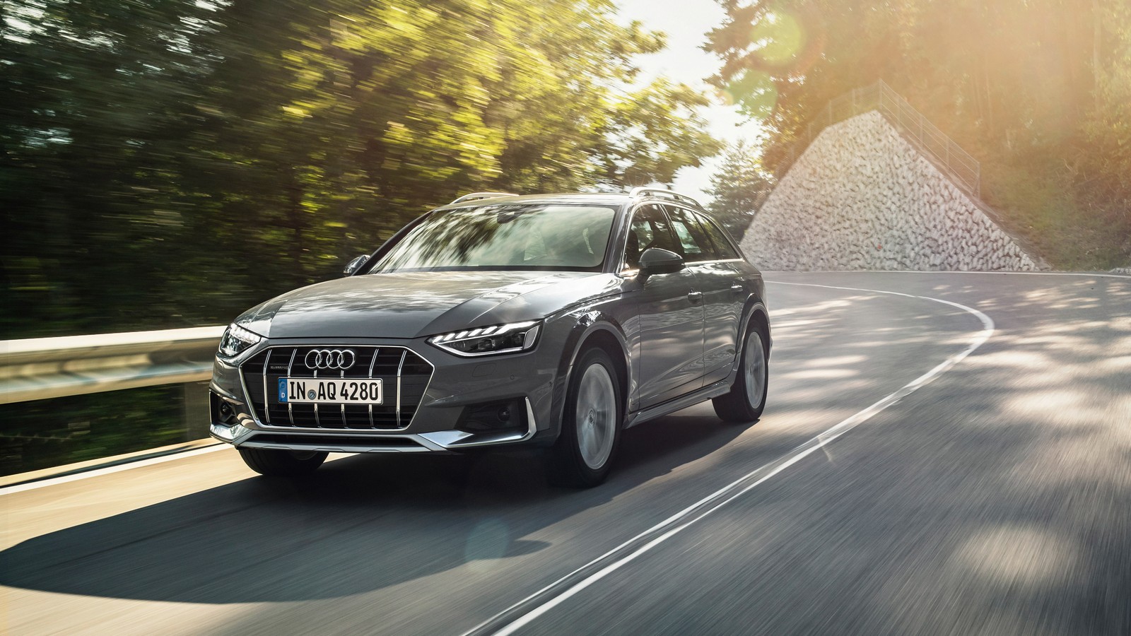 Фото Audi A4 B9 рестайлинг allroad quattro