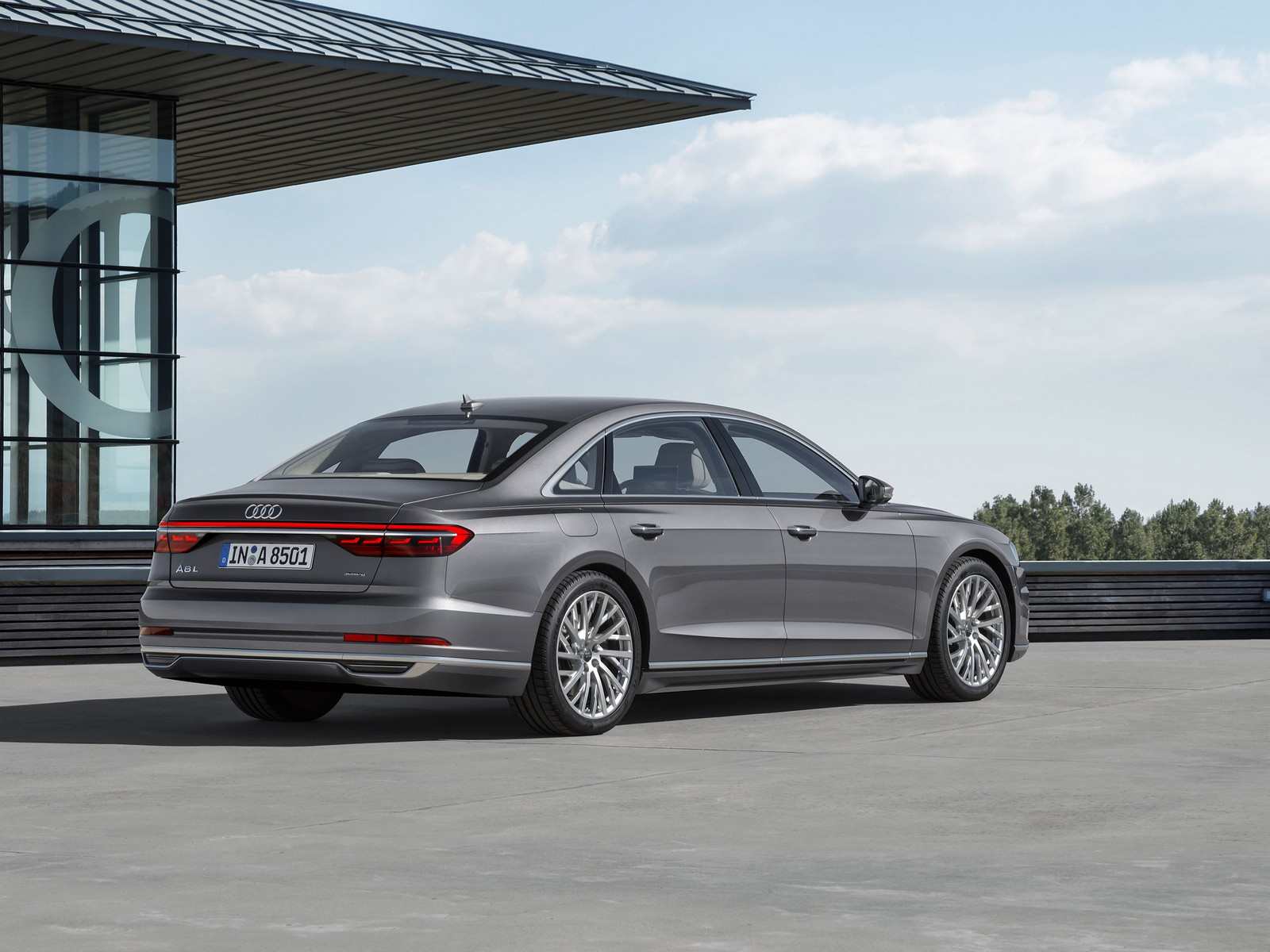 Фото Audi A8 D5 Седан