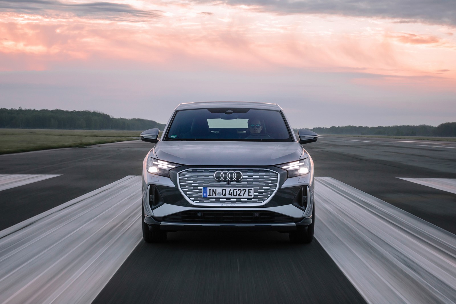 Фото Audi Q4 e-tron первое поколение Q4 Sportback e-tron