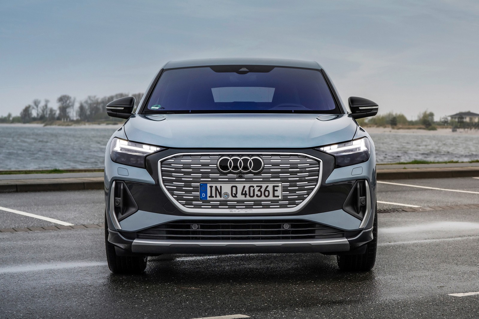 Фото Audi Q4 e-tron первое поколение рестайлинг Q4 Sportback e-tron