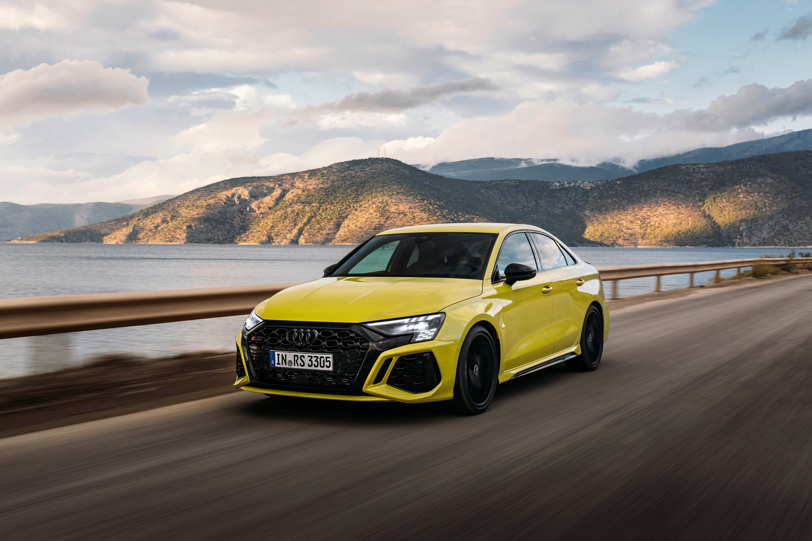 Фото Audi RS3 четвертое поколение седан