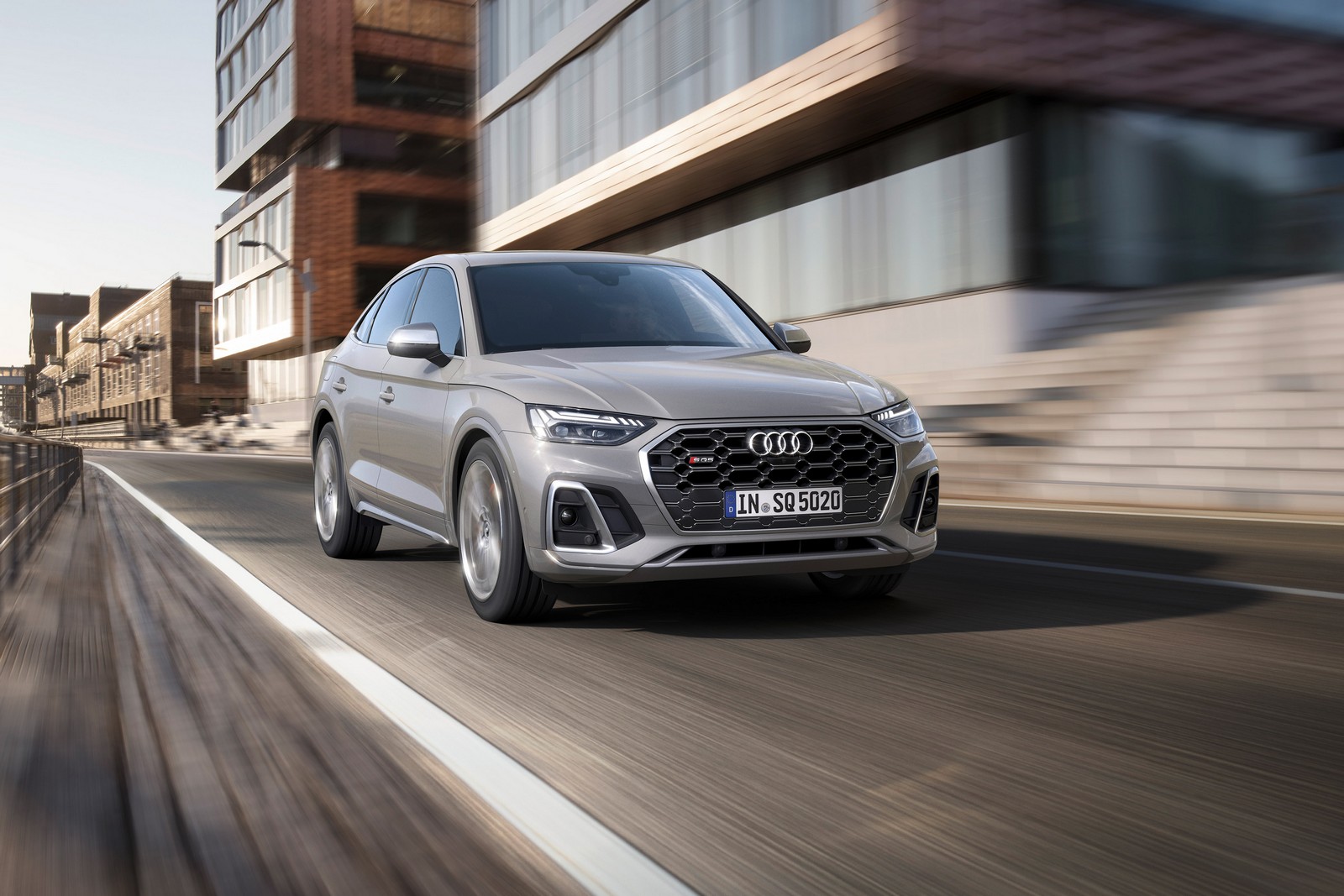 Фото Audi SQ5 второе поколение рестайлинг Sportback