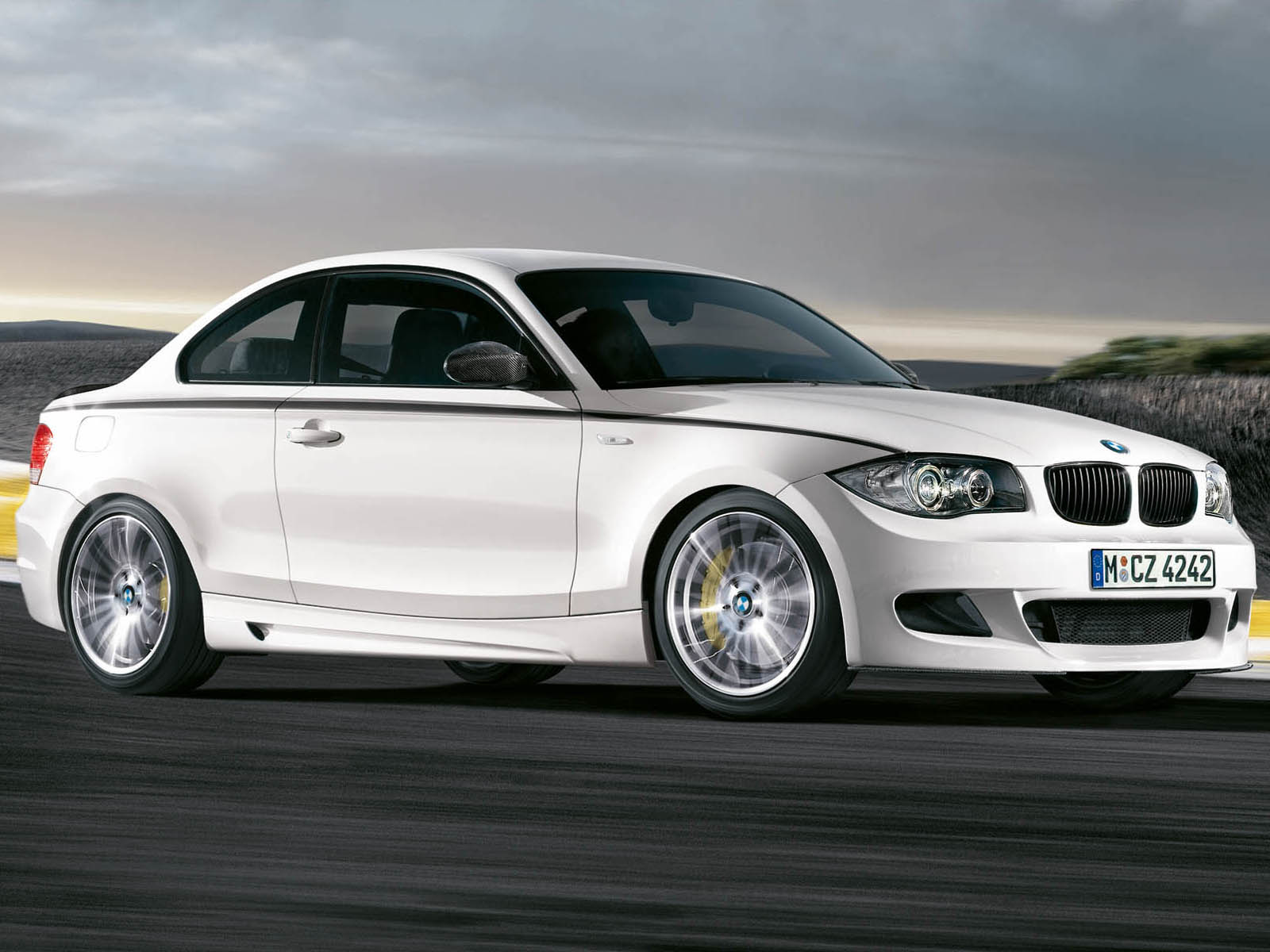 Фото BMW 1 серия E81/E82/E87/E88 купе