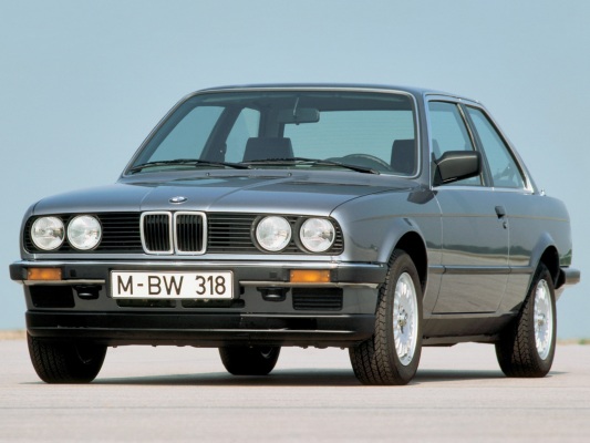 Фото BMW 3 серия E30 купе