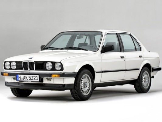 Фото BMW 3 серия E30 седан