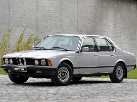 Фото BMW 7 серия E23 Седан