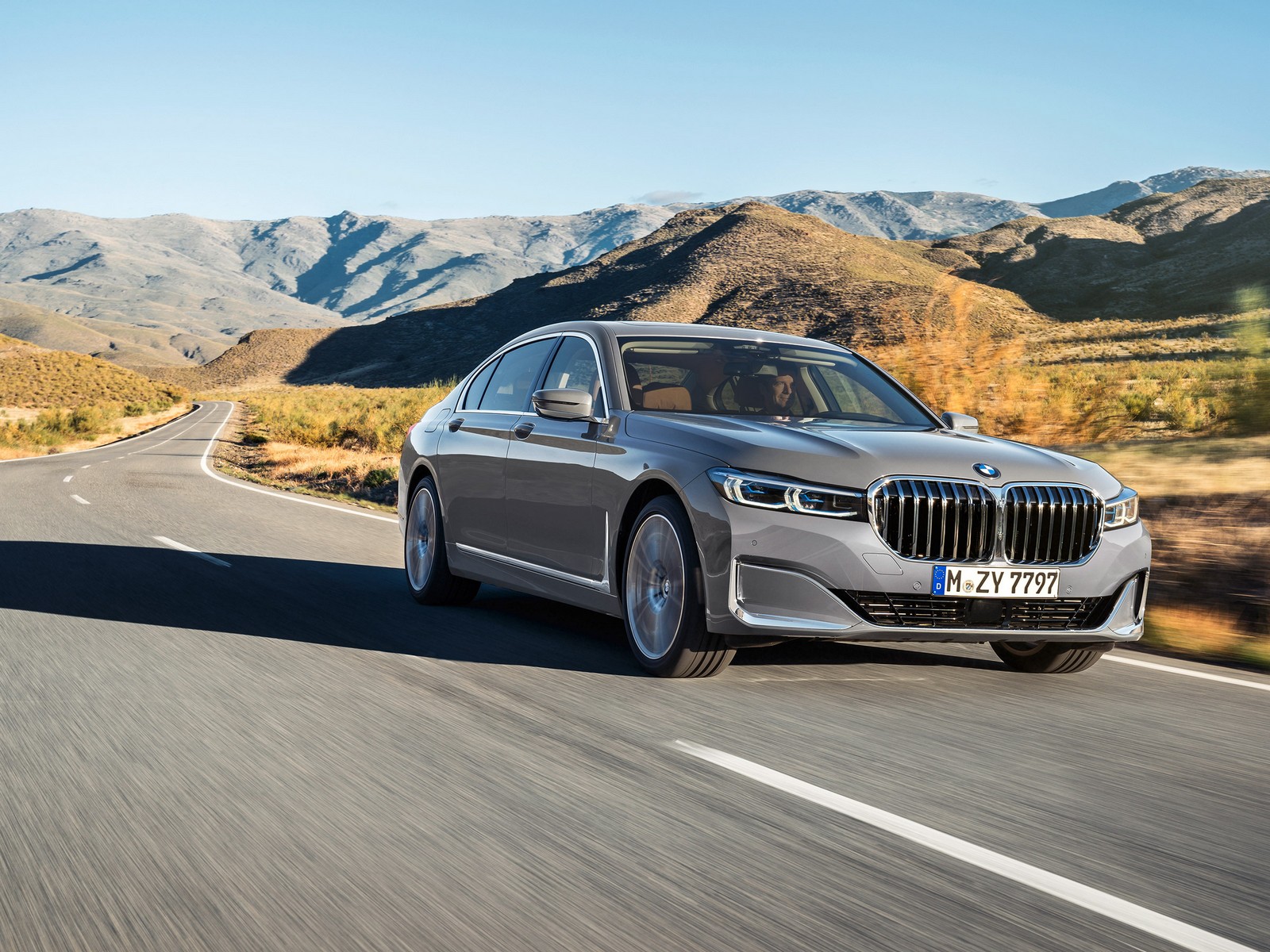 Фото BMW 7 серия G11/G12 рестайлинг Седан