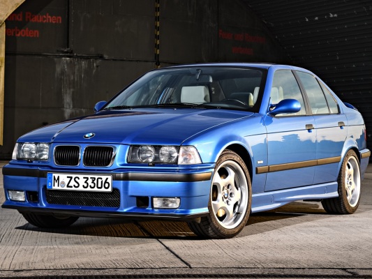 Фото BMW M3 E36 седан