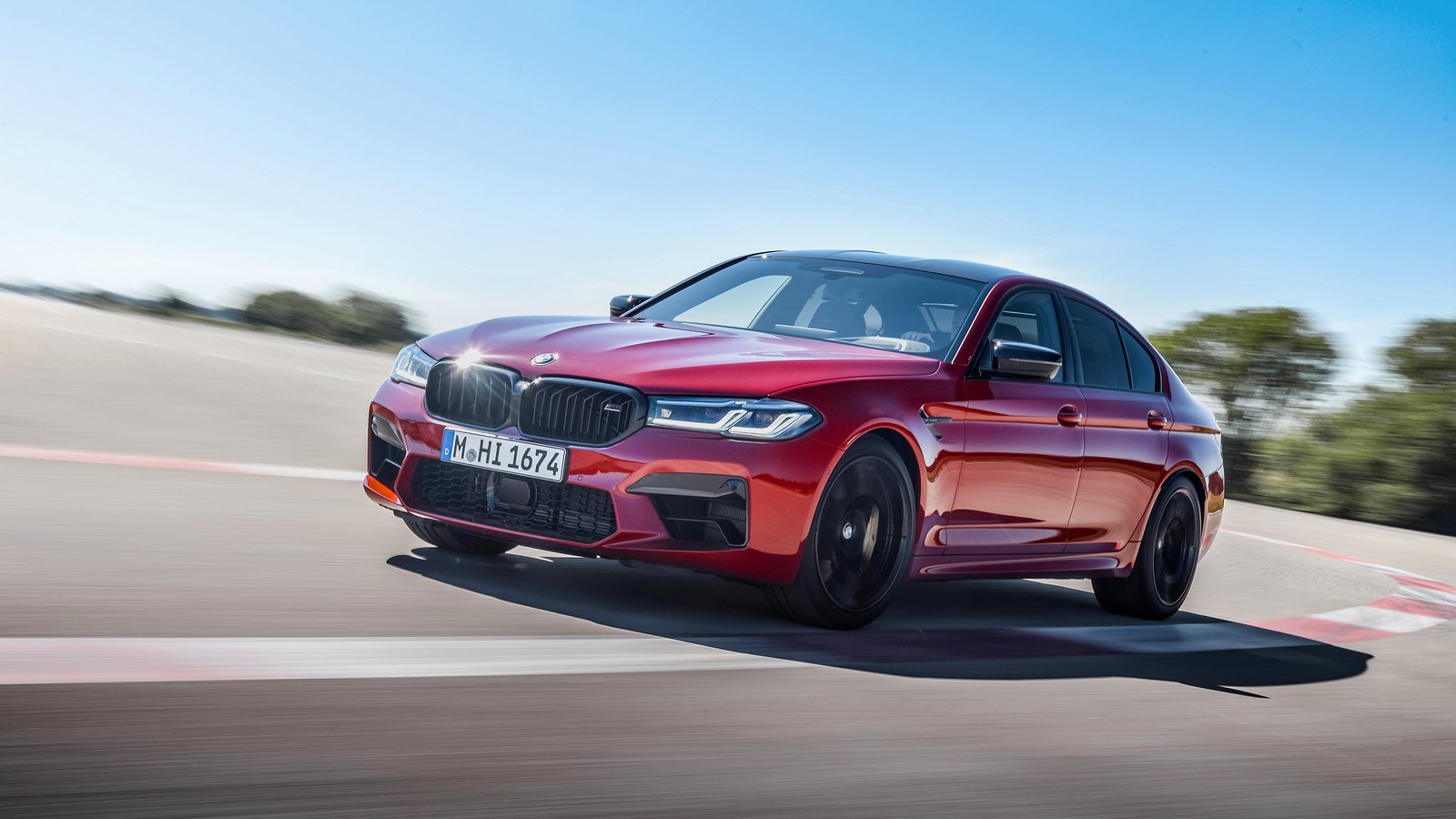 Фото BMW M5 F90 рестайлинг седан