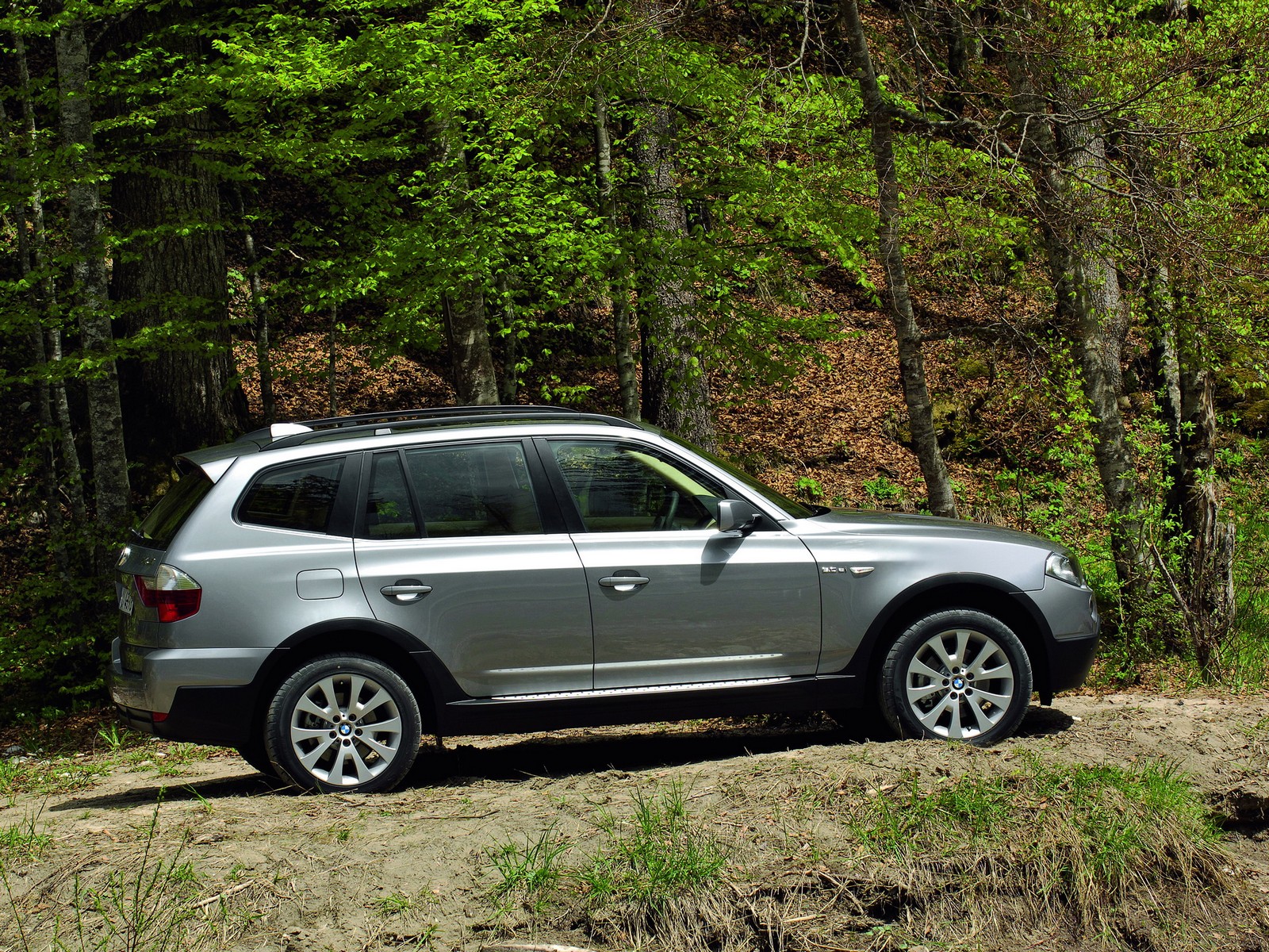 Фото BMW X3 E83 рестайлинг Внедорожник