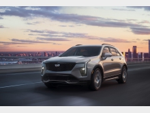 Фотография Cadillac XT4 Внедорожник