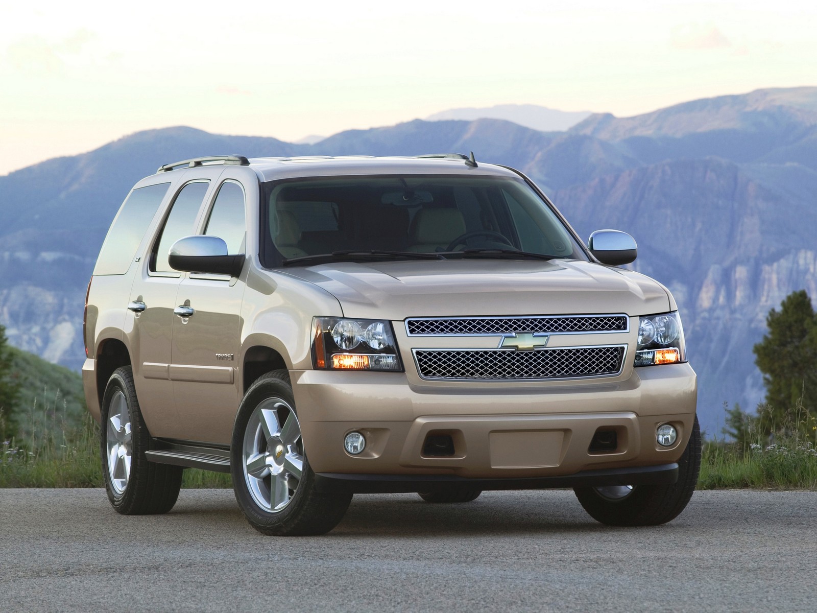 Фото Chevrolet Tahoe GMT900 Внедорожник