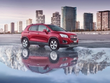 Фотография Chevrolet Tracker Внедорожник