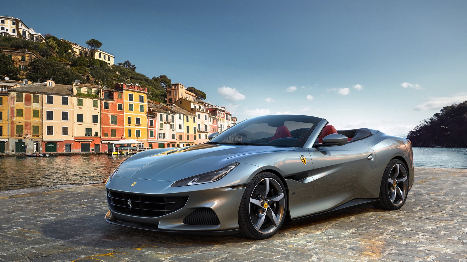 Фото Ferrari Portofino первое поколение M