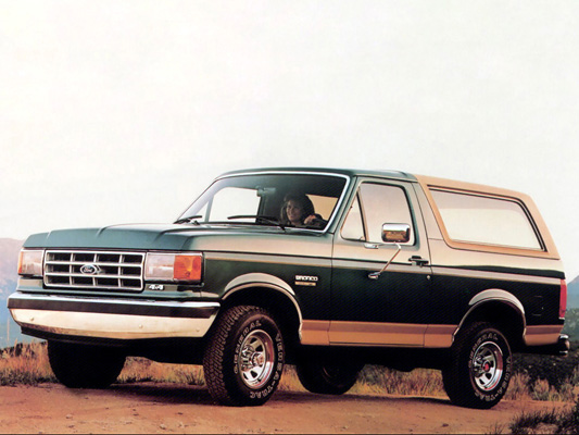 Фото Ford Bronco 3-дв. четвертое поколение Внедорожник