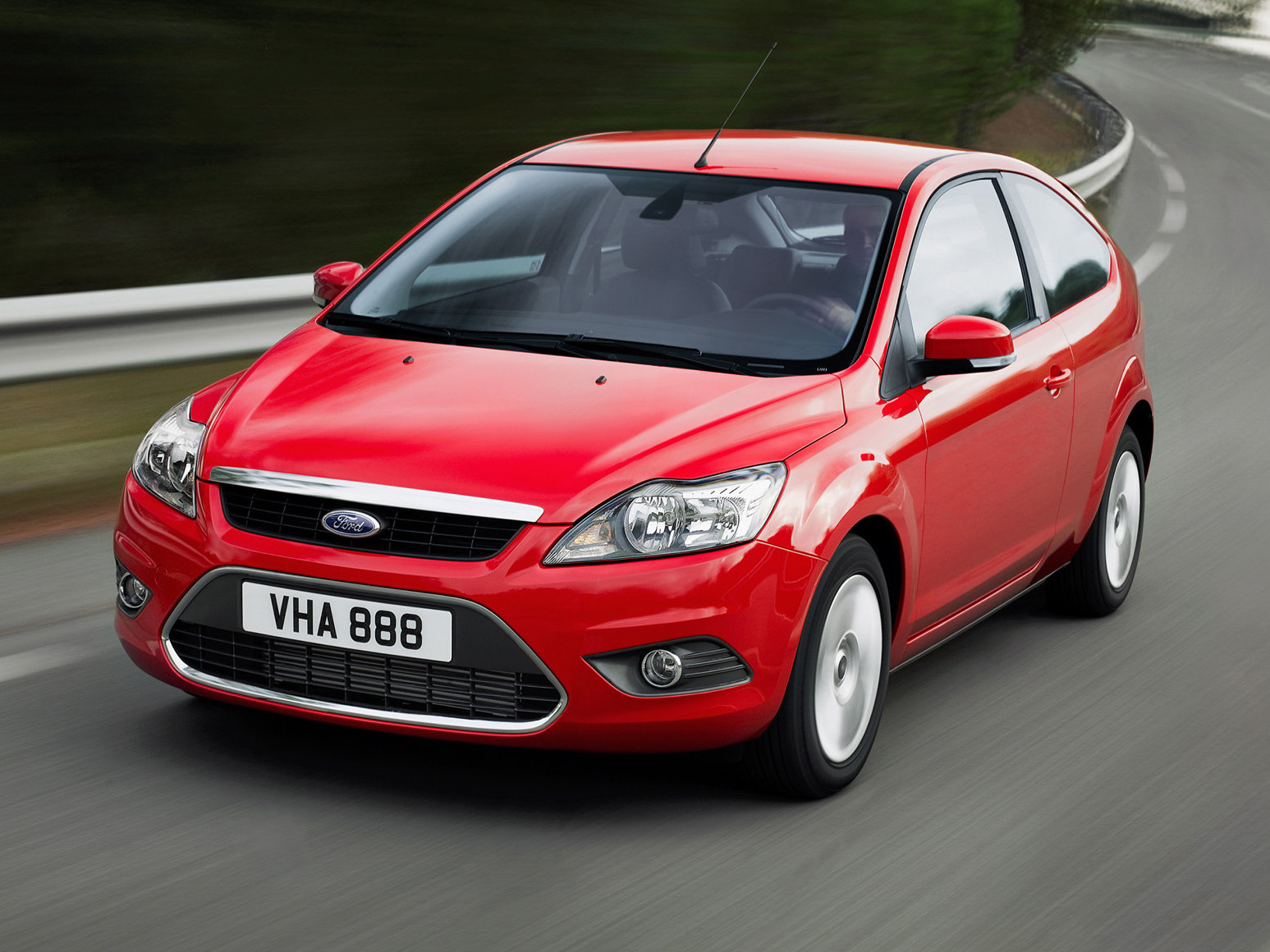 Фото Ford Focus второе поколение рестайлинг хэтчбек 3-дв.