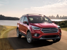 Фотография Ford Kuga Внедорожник