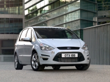 Фотография Ford S-MAX Минивэн