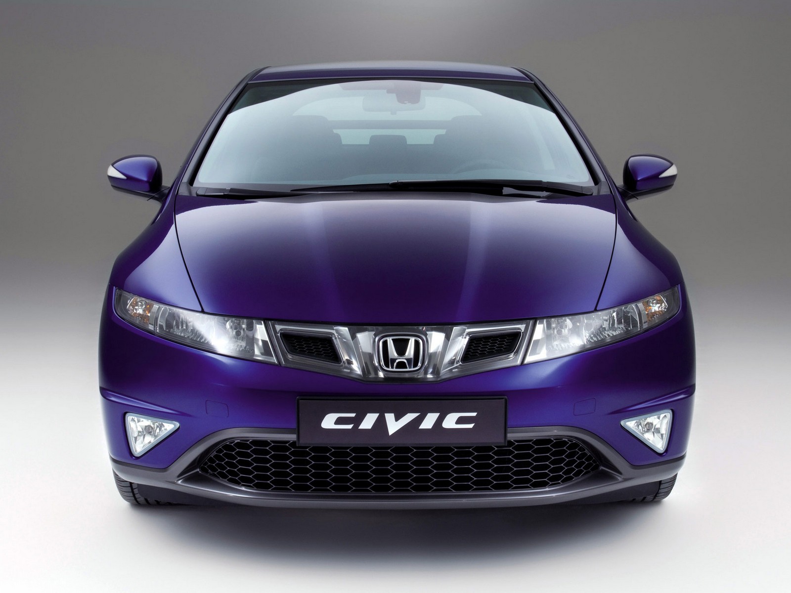 Фото Honda Civic восьмое поколение рестайлинг хэтчбек 5-дв.