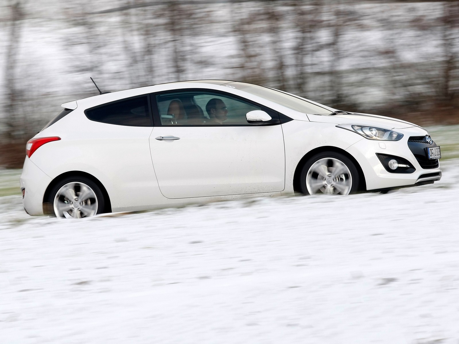 Фото Hyundai i30 второе поколение хэтчбек 3-дв.