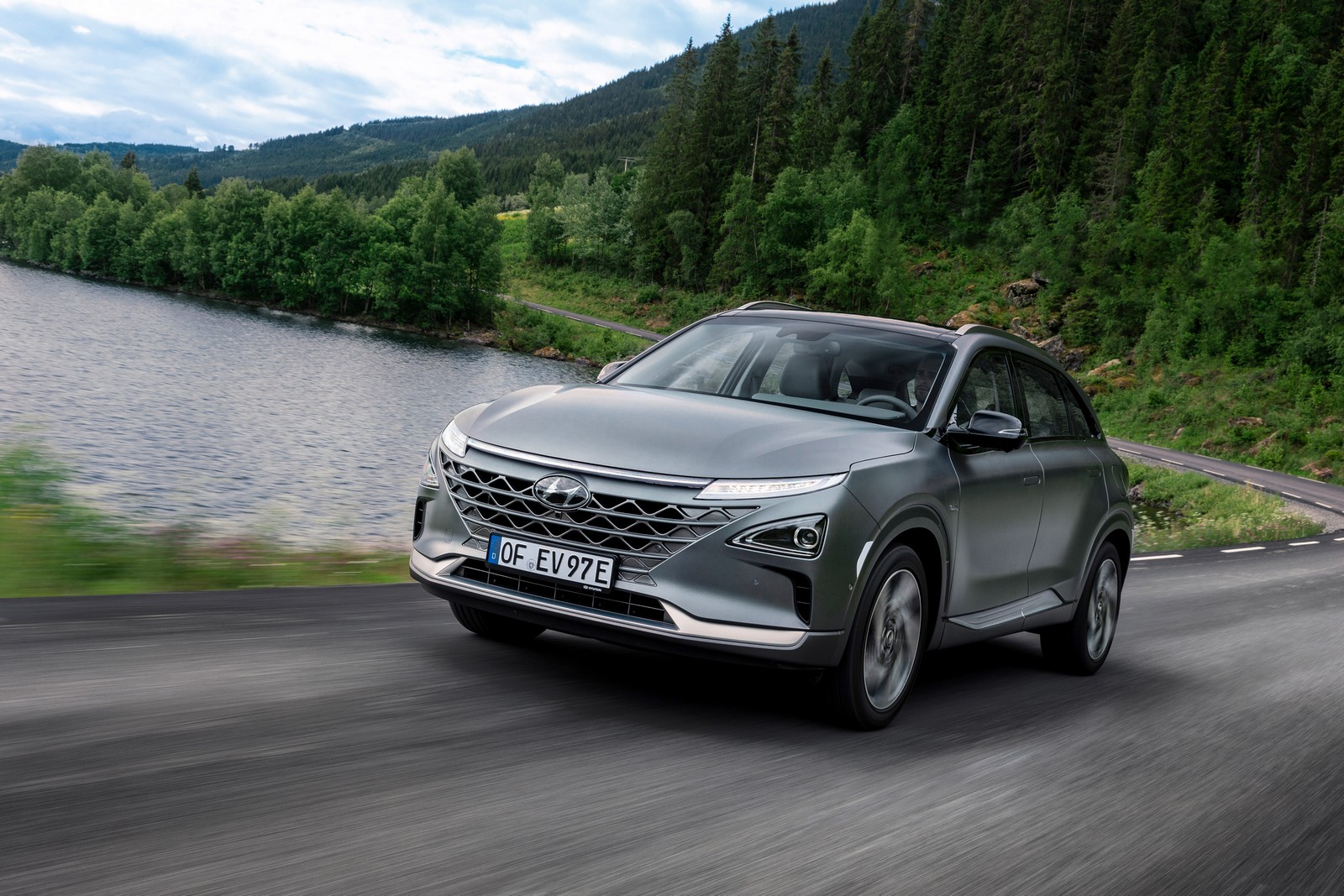 Фото Hyundai Nexo первое поколение Внедорожник