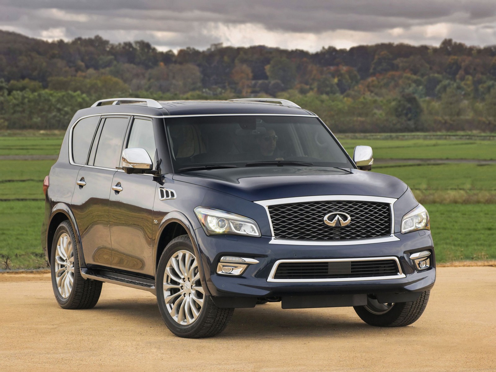Фото Infiniti QX80 третье поколение рестайлинг Внедорожник