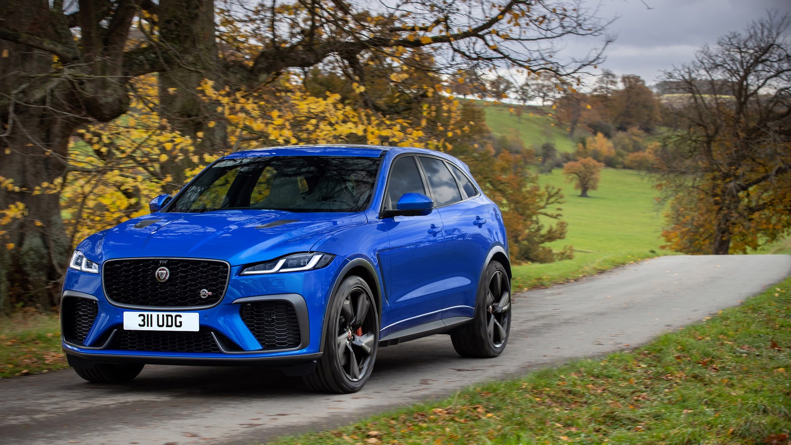 Фото Jaguar F-Pace первое поколение рестайлинг SVR