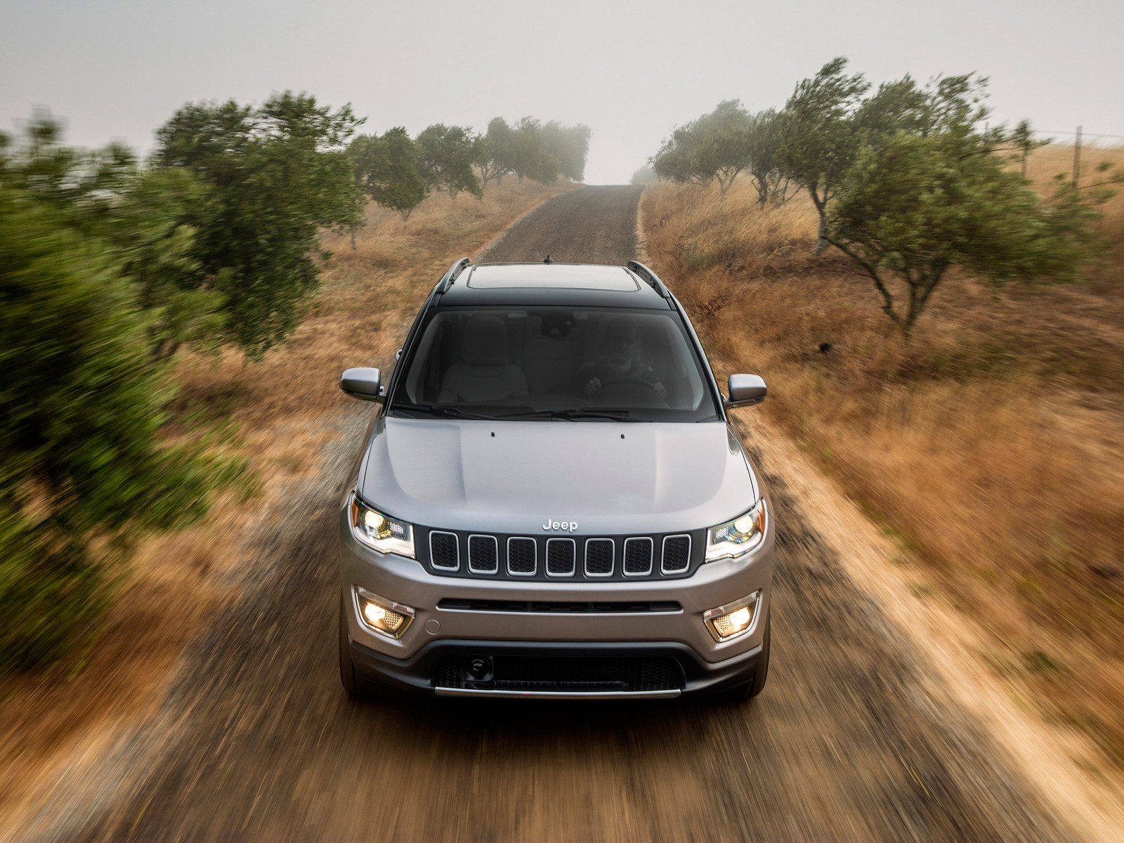 Фото Jeep Compass второе поколение Внедорожник