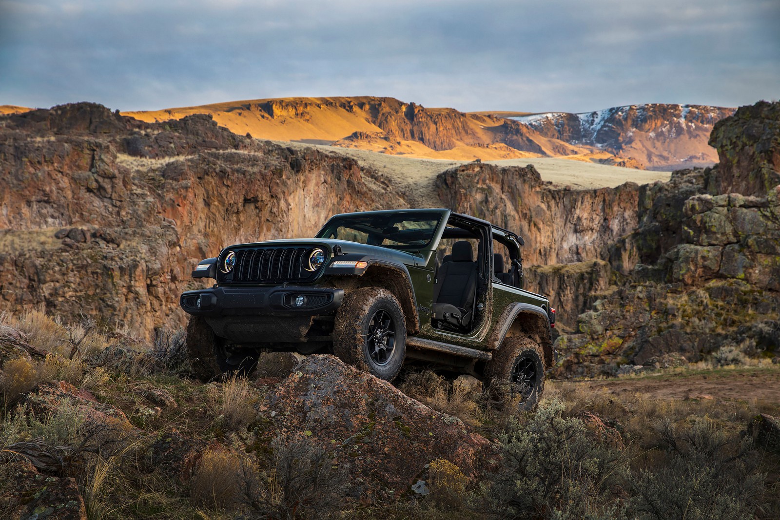 Фото Jeep Wrangler JL рестайлинг 3-дв.