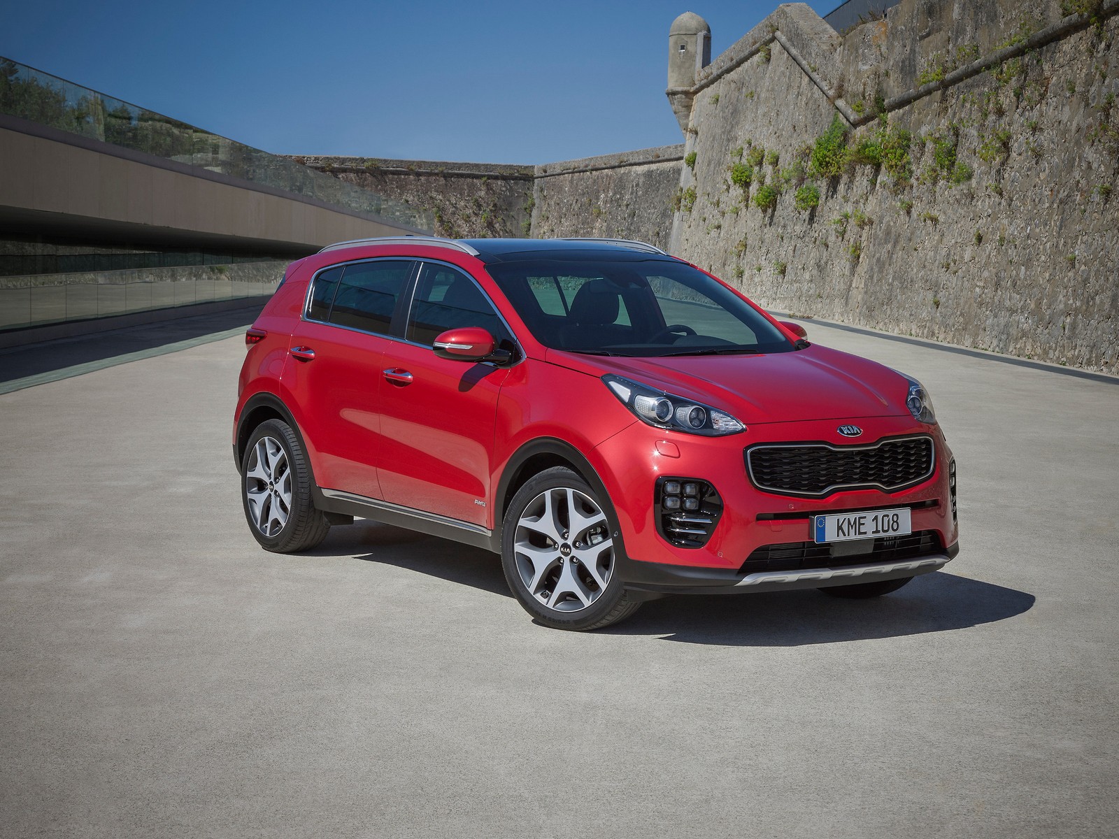 Фото KIA Sportage четвертое поколение Внедорожник