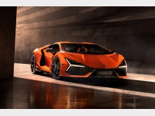 Фотография Lamborghini Revuelto Купе