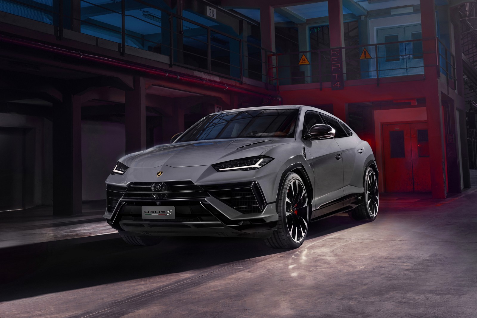 Фото Lamborghini Urus первое поколение рестайлинг S