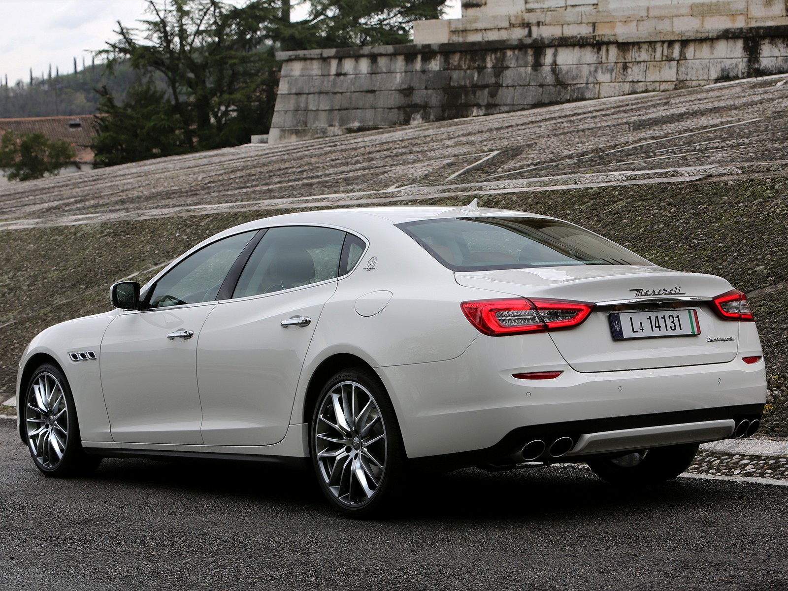 Фото Maserati Quattroporte шестое поколение S Q4