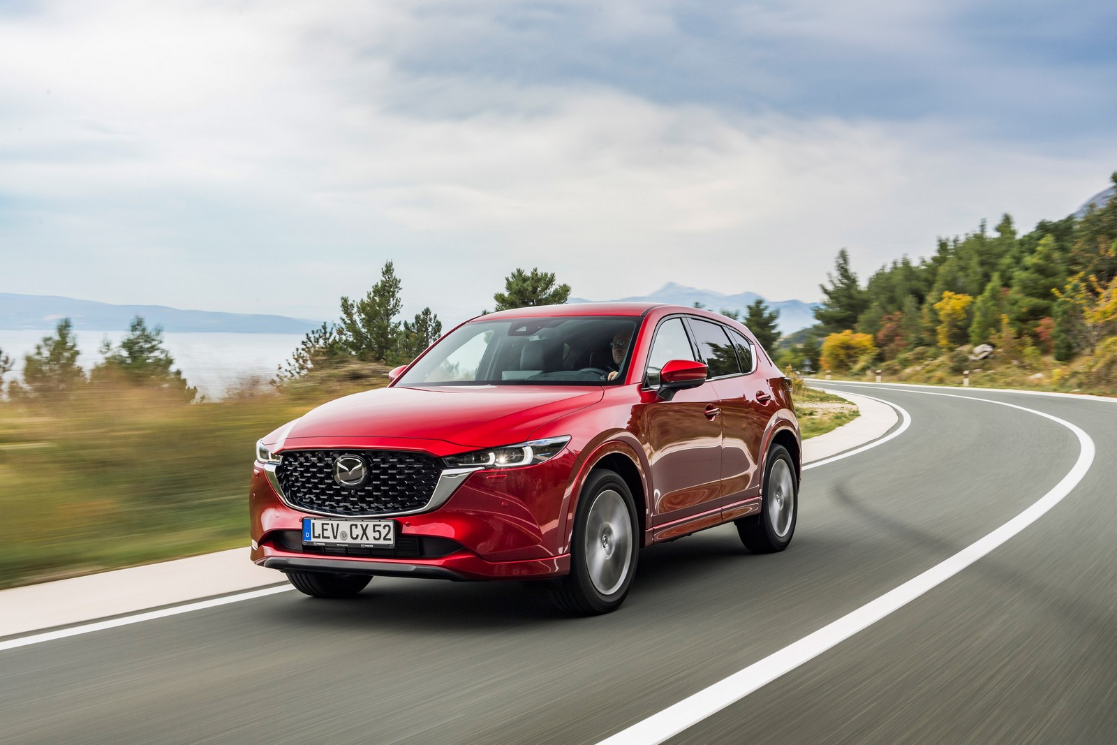 Фото Mazda CX-5 второе поколение рестайлинг Внедорожник