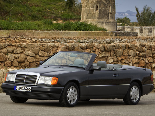 Фото Mercedes-Benz E-Класс W124/S124/C124/A124 кабриолет