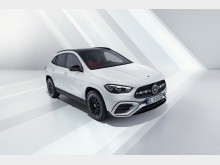 Фотография Mercedes-Benz GLA-Класс Внедорожник