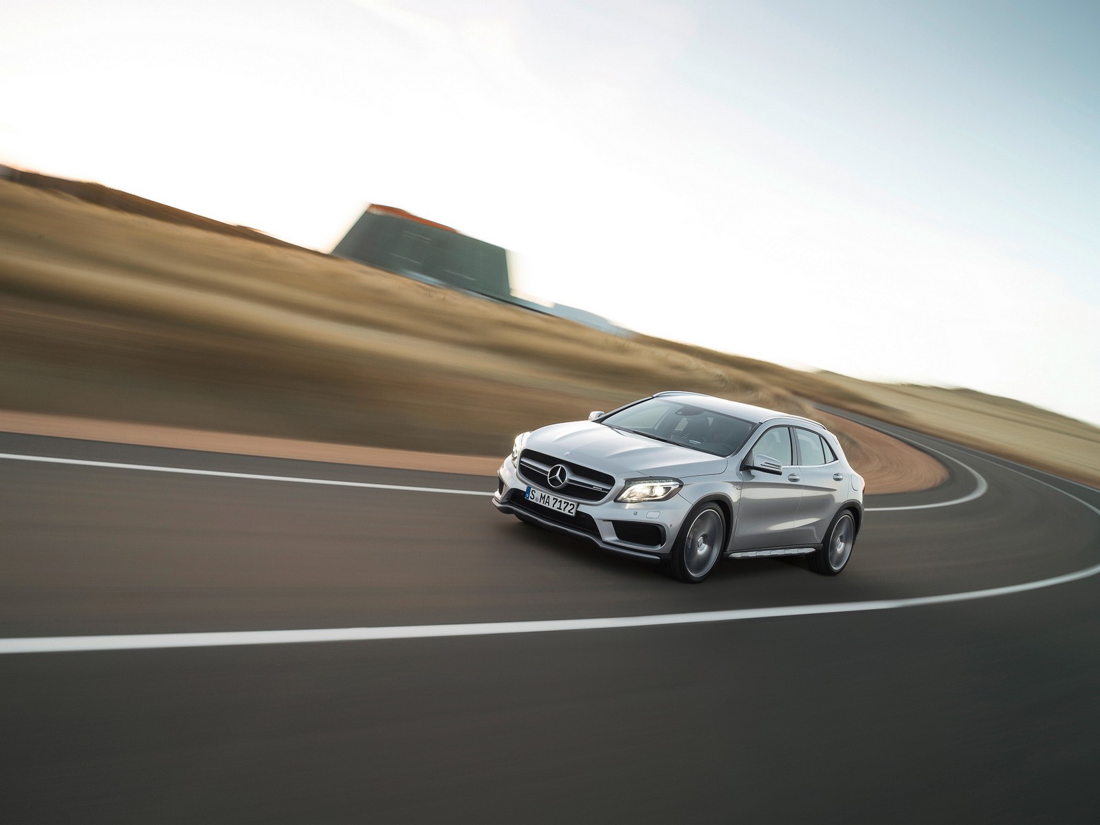 Фото Mercedes-Benz GLA-Класс AMG десятое156 Внедорожник