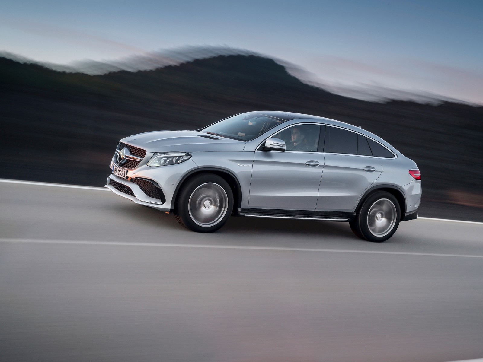Фото Mercedes-Benz GLE-Класс  AMG W166/C292 GLE-Класс Купе AMG