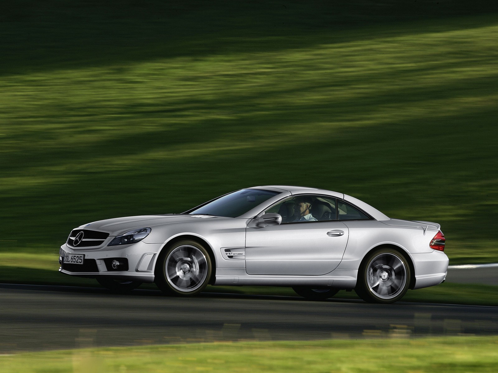 Фото Mercedes-Benz SL-Класс AMG R230 рестайлинг Родстер