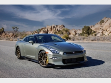 Фотография Nissan GT-R Купе