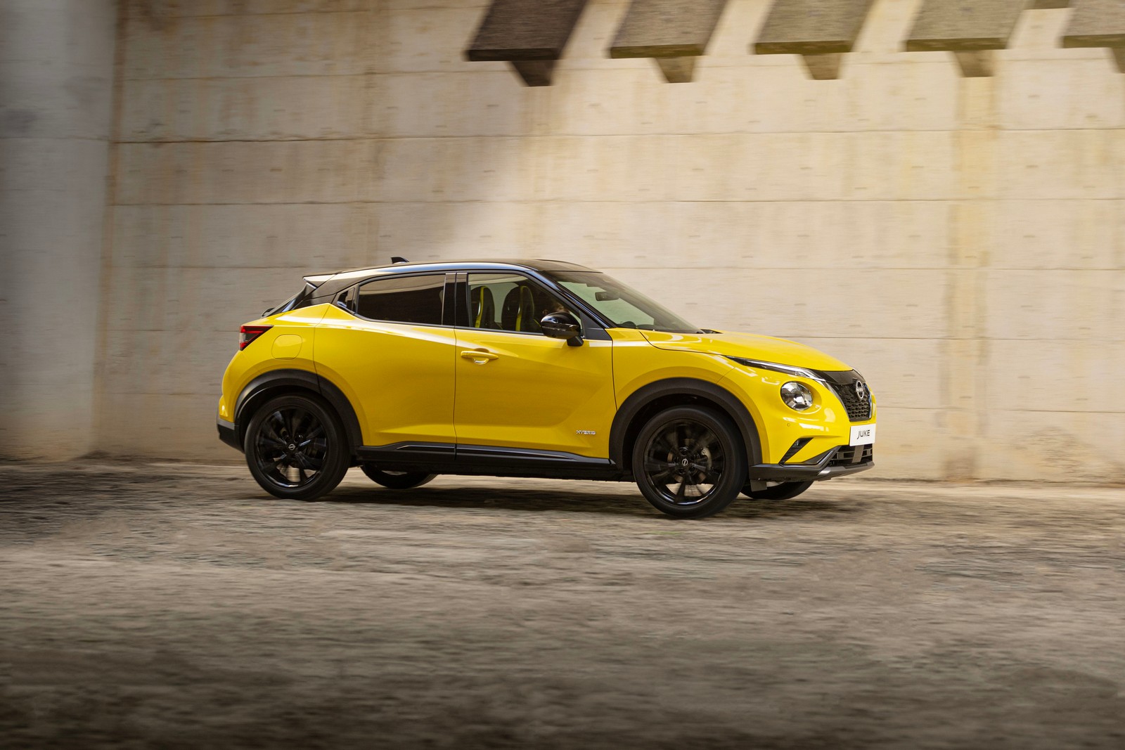 Фото Nissan Juke второе поколение рестайлинг Внедорожник