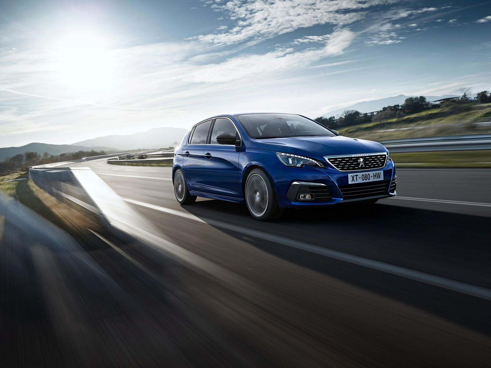 Фото Peugeot 308 второе поколение рестайлинг хэтчбек