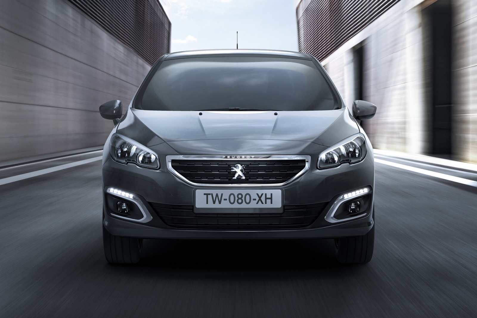 Фото Peugeot 408 первое поколение рестайлинг Седан