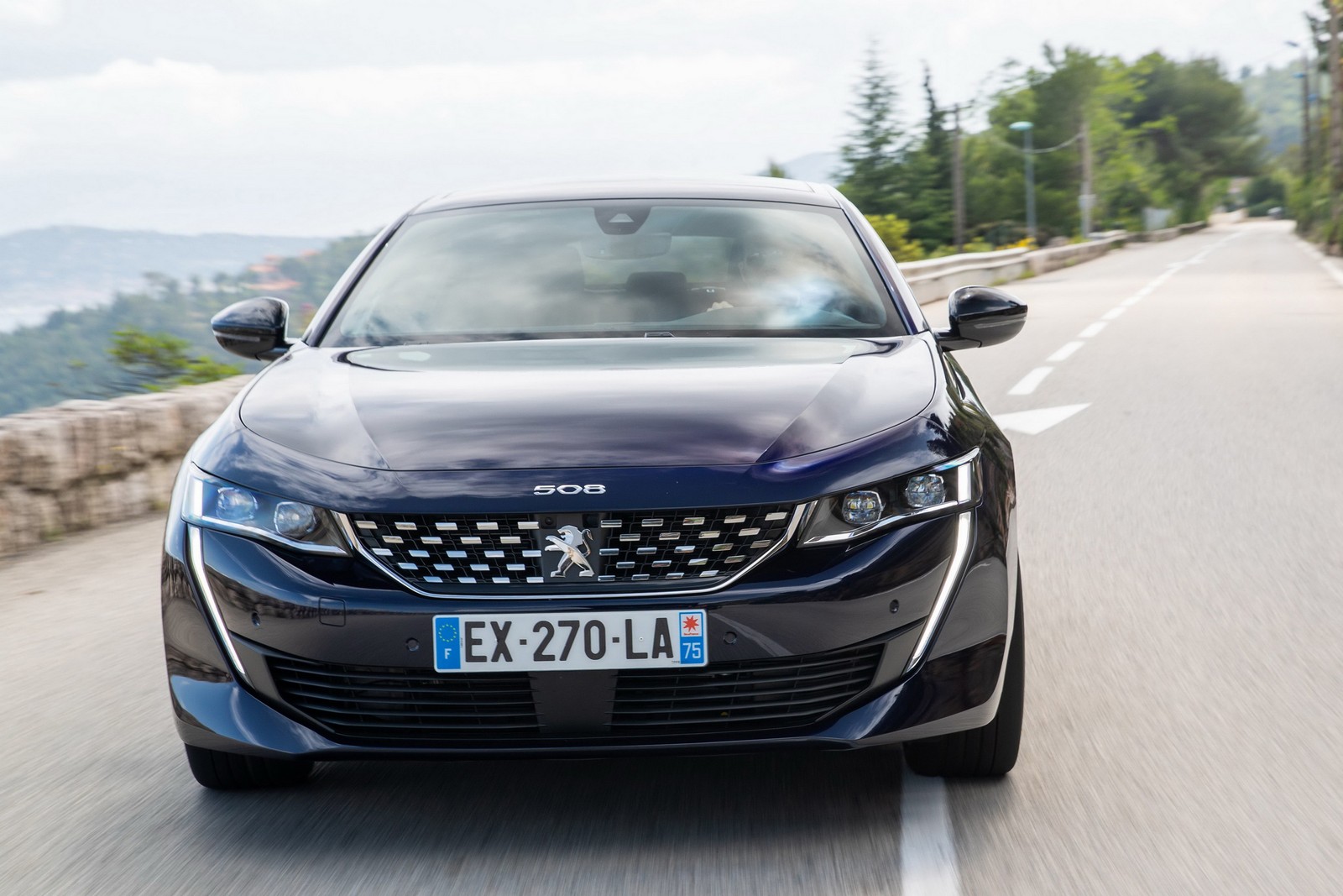 Фото Peugeot 508 второе поколение хэтчбек