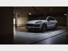 Фотография Porsche Cayenne Coupe GTS