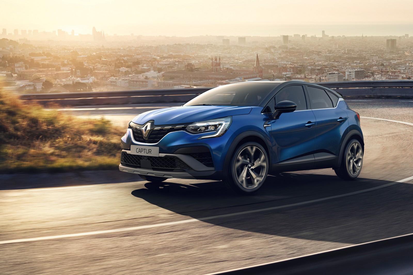 Фото Renault Captur второе поколение Внедорожник