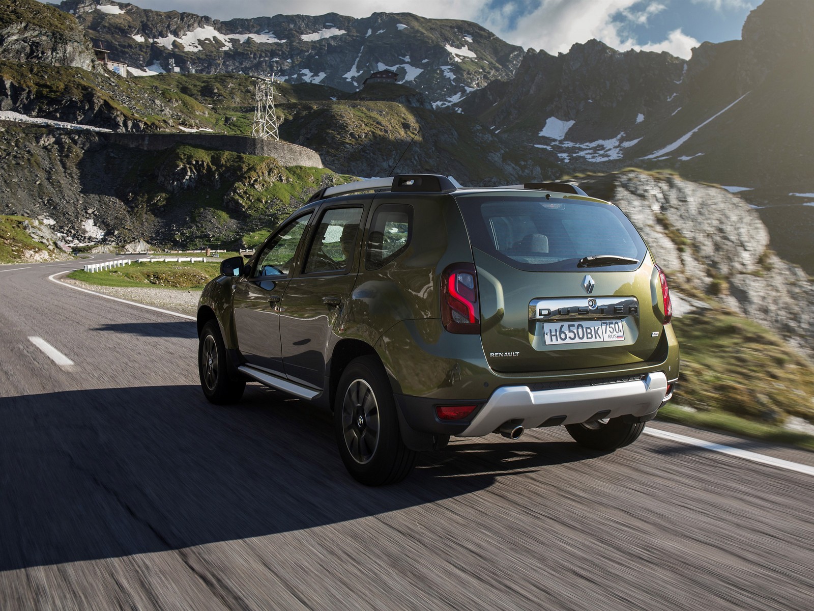 Фото Renault Duster первое поколение рестайлинг Внедорожник