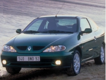 Фотография Renault Megane купе