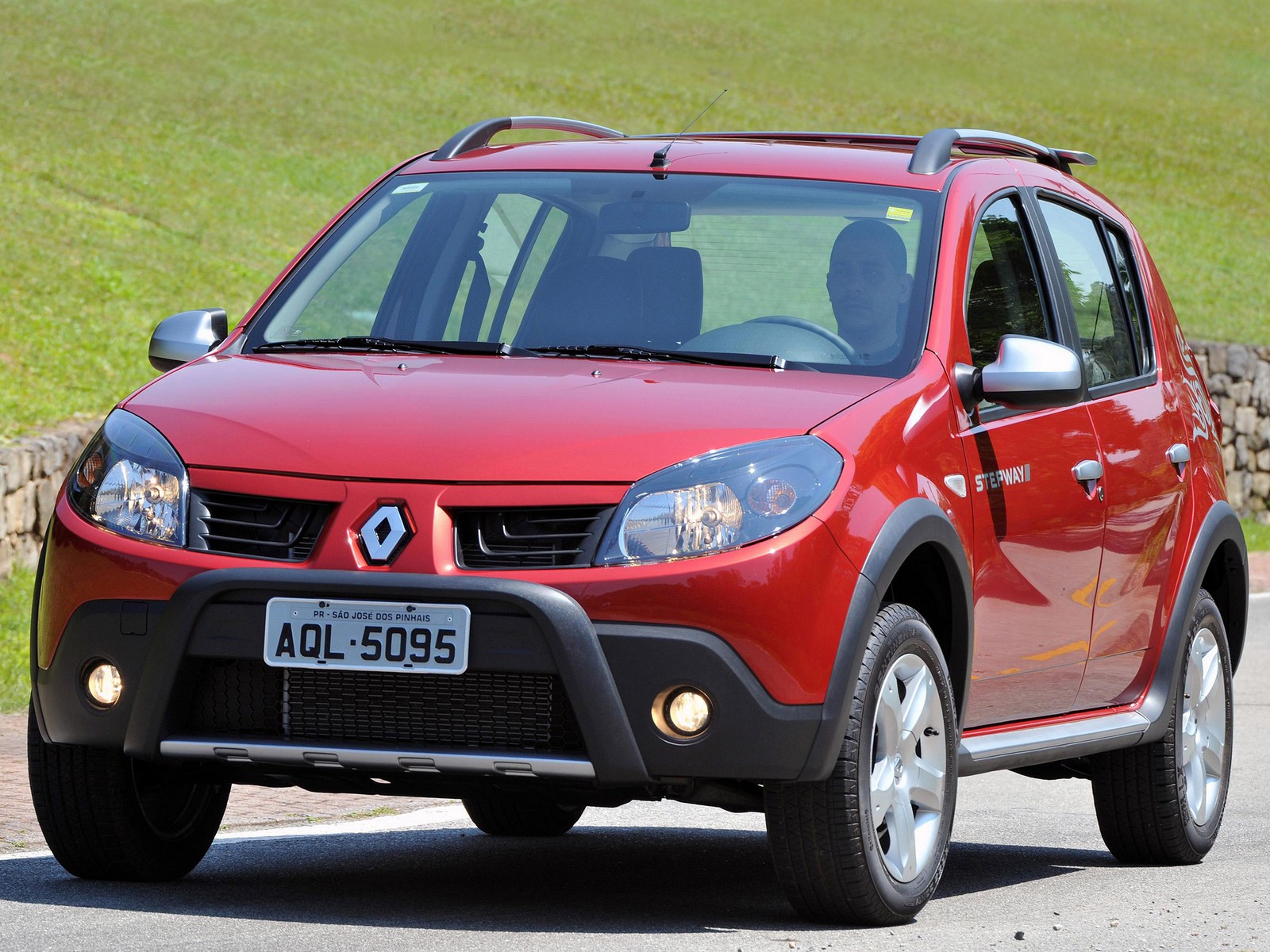 Фото Renault Sandero первое поколение Stepway